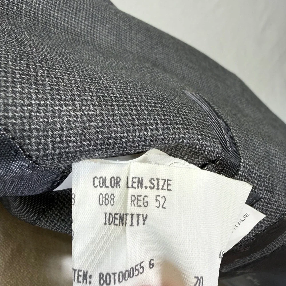 John Varvatos Blazer Mens 42 Grey Wool Silk Blend Two Button Made in Italy EUC